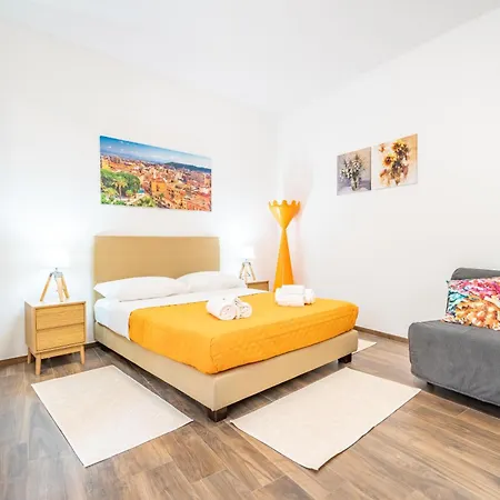 Terrazza Garibaldi, Centro Storico Apartmán *