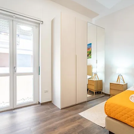 Terrazza Garibaldi, Centro Storico * Cagliari