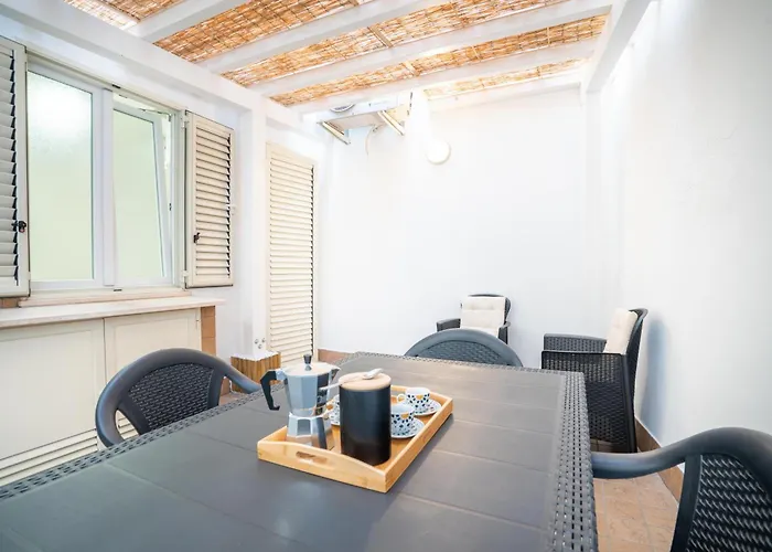 Terrazza Garibaldi, Centro Storico Cagliari